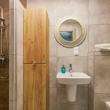 Pod Grabami Privatunterkunft Danzig