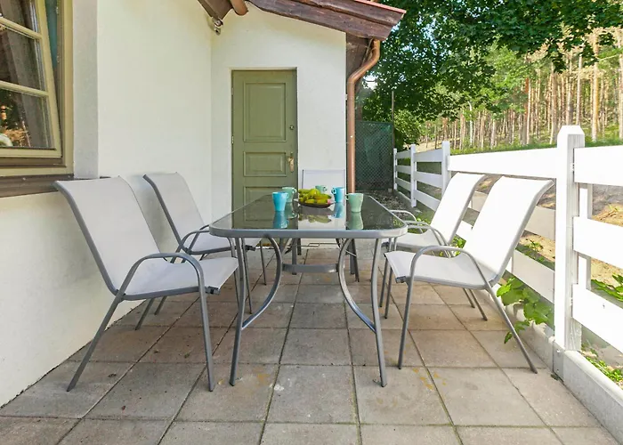 多莫克博德格拉巴米民宿