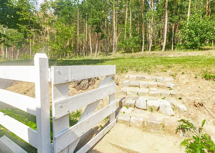 多莫克博德格拉巴米民宿